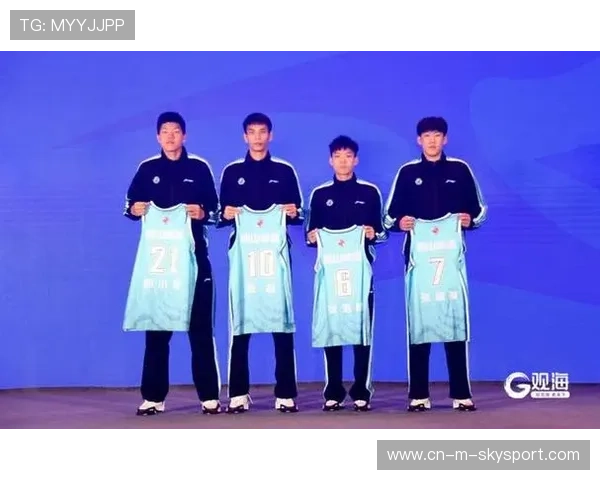 青岛队崭露头角，冲击季后赛！，青岛队首发阵容